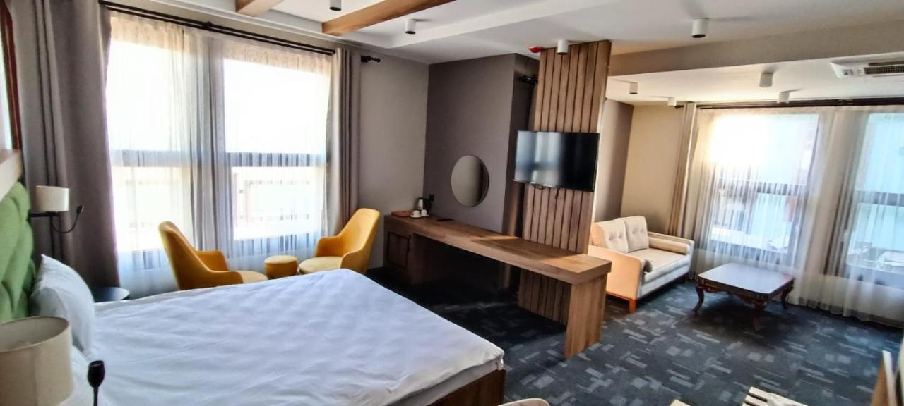 Erta Soyak Thermal Otel Cekirge Екстериор снимка